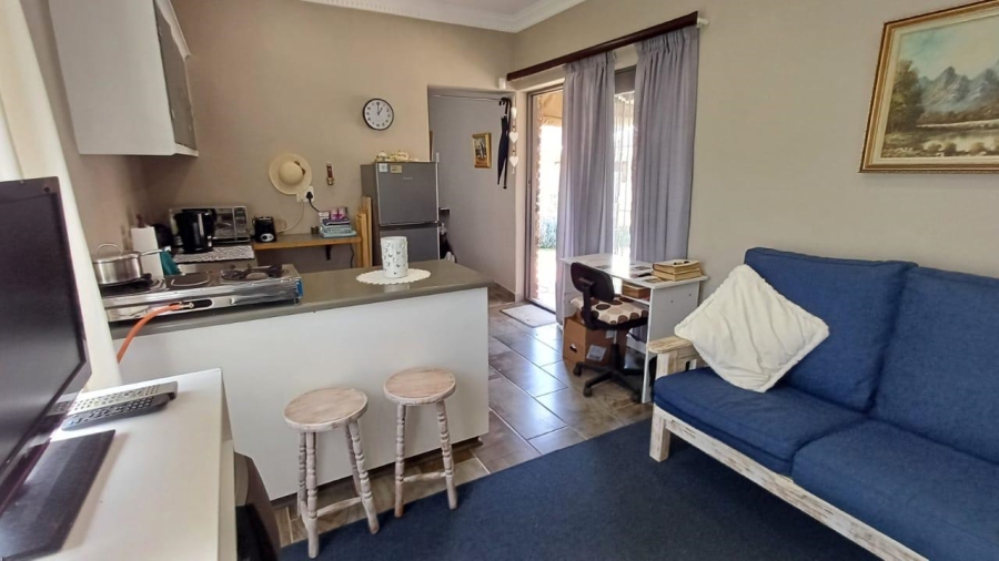 To Let 1 Bedroom Property for Rent in Noorsekloof Eastern Cape